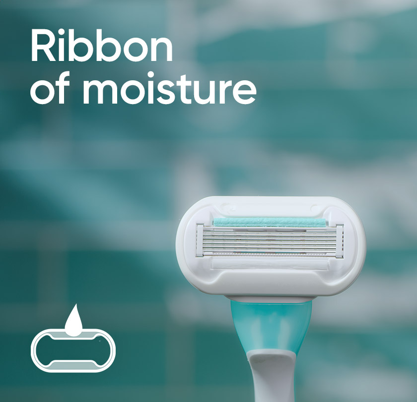 Gillette Venus Extra Smooth Sensitive razor, in the bathroom.