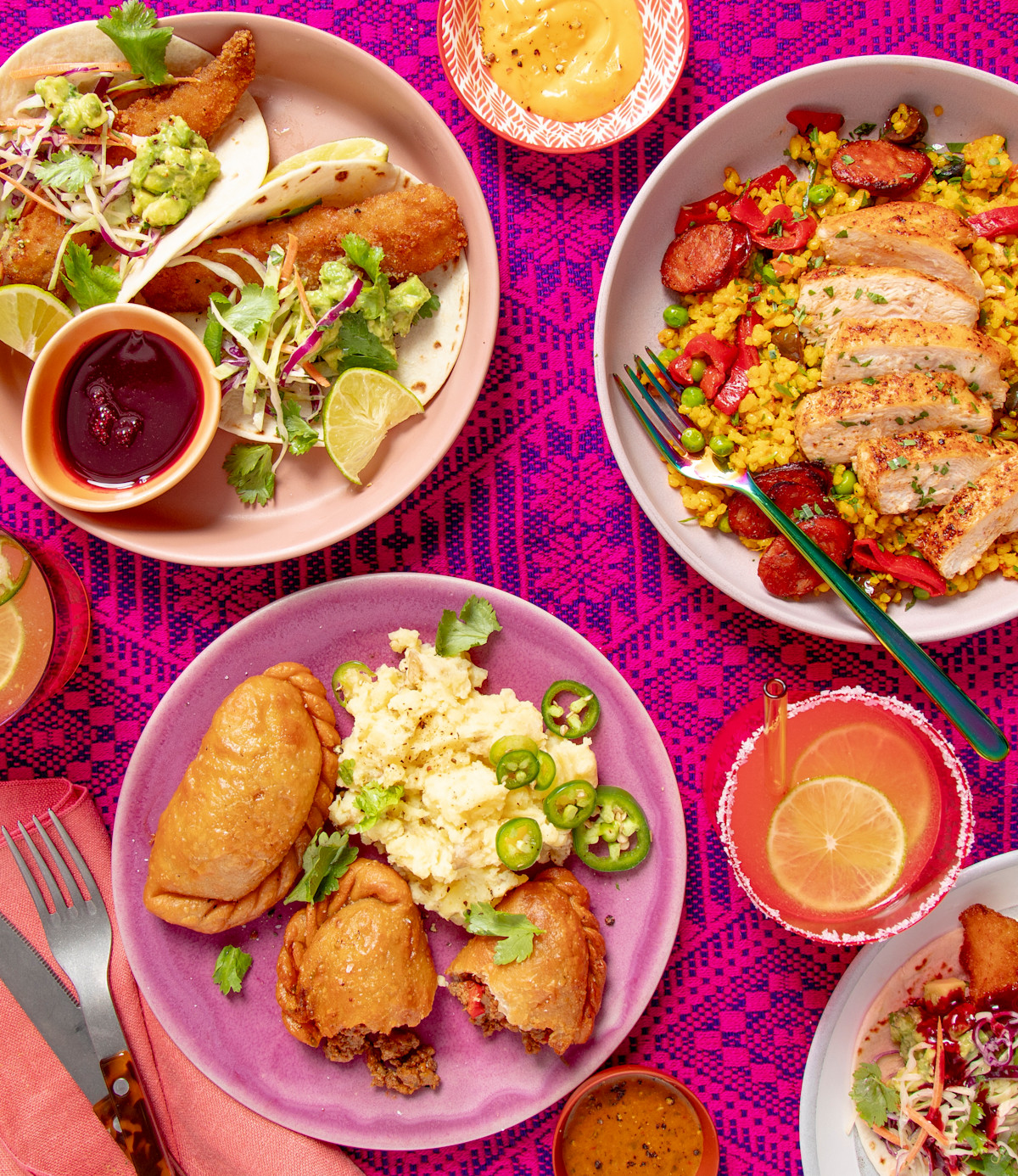 Descriptive visual related to content