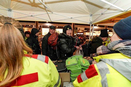 People come to the ASB contact point