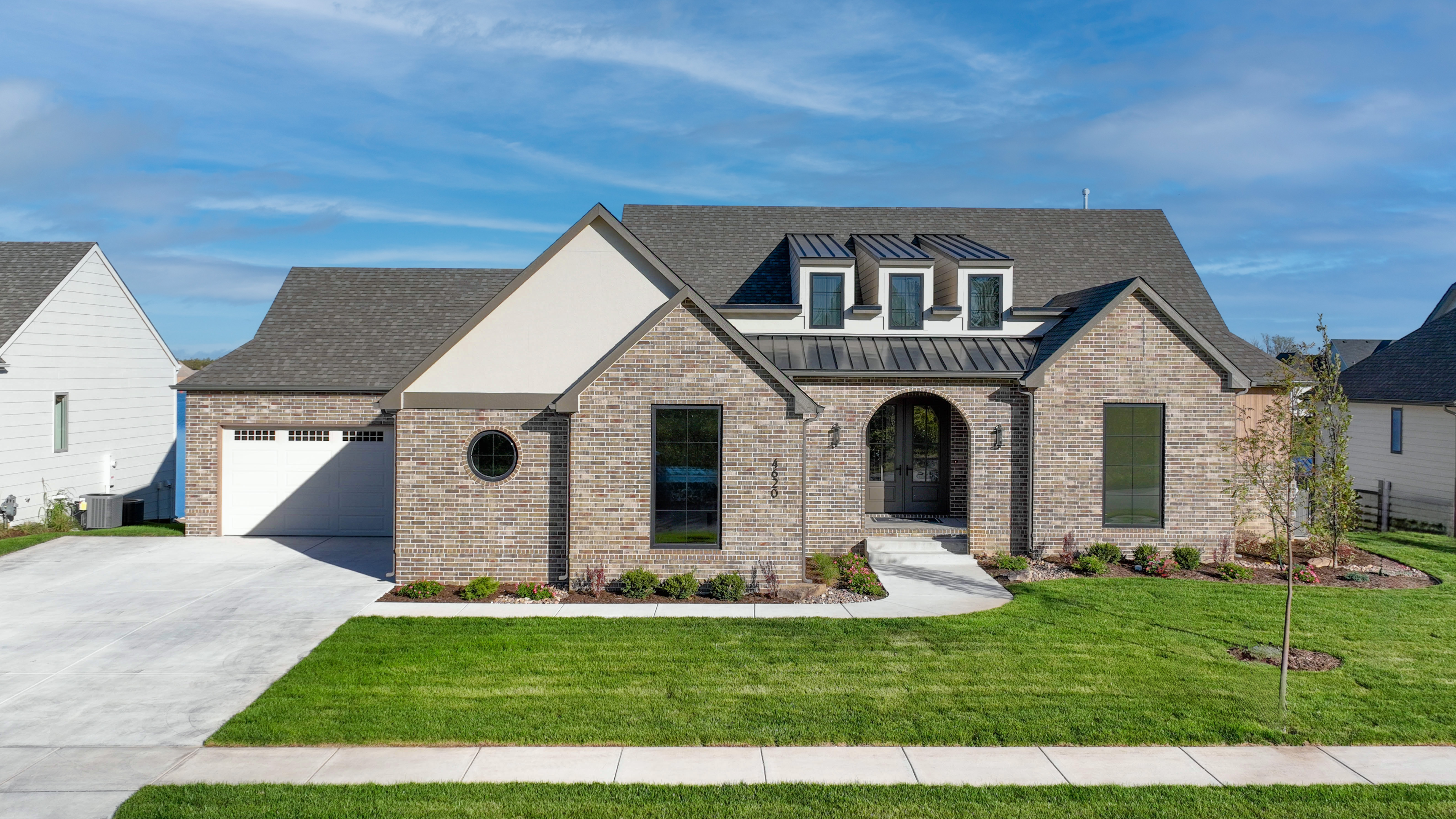 157.jpg 1761836085829