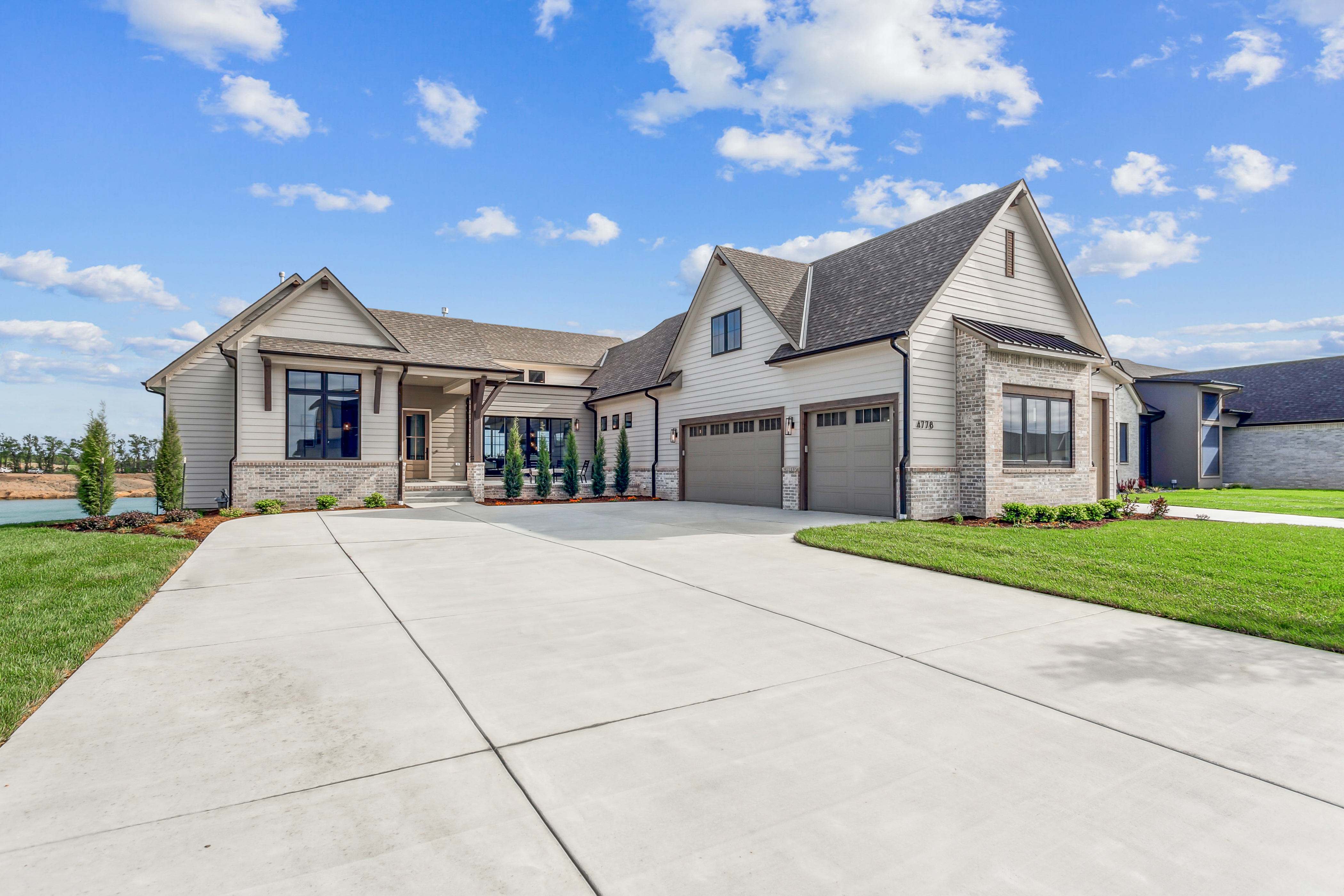 4778 N Ridge Port Ct-2.jpg 1760984277359