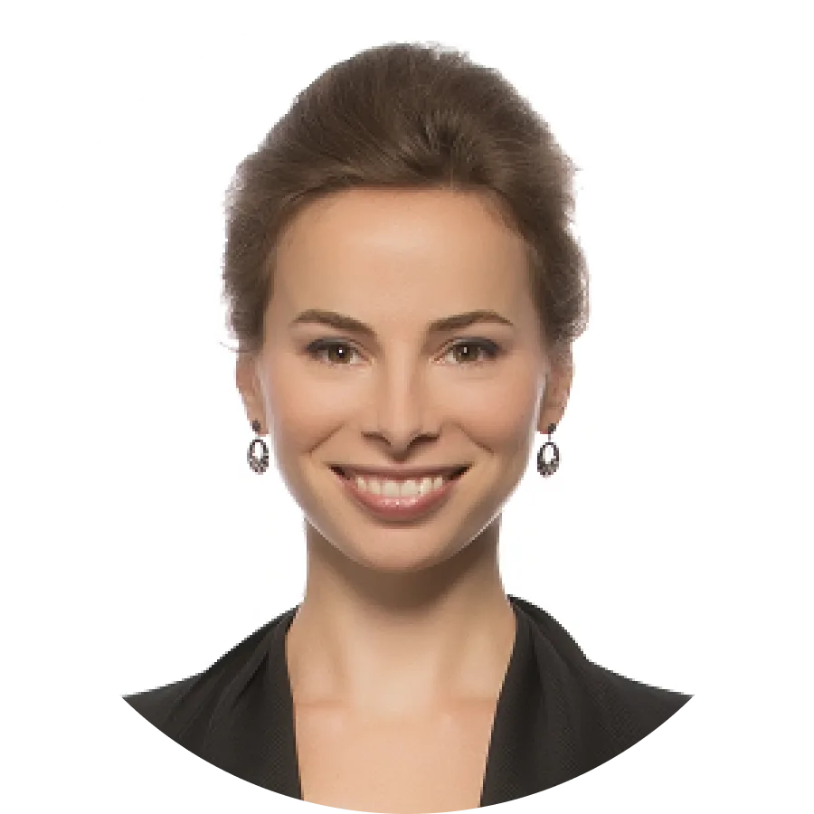 Headshot of Irina Novoselsky Hootsuite's CEO in a black suit  
