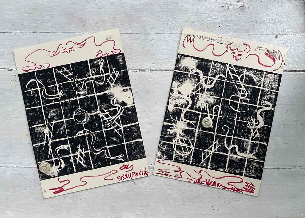 SNAKES AND LADDERS BOARD GAME