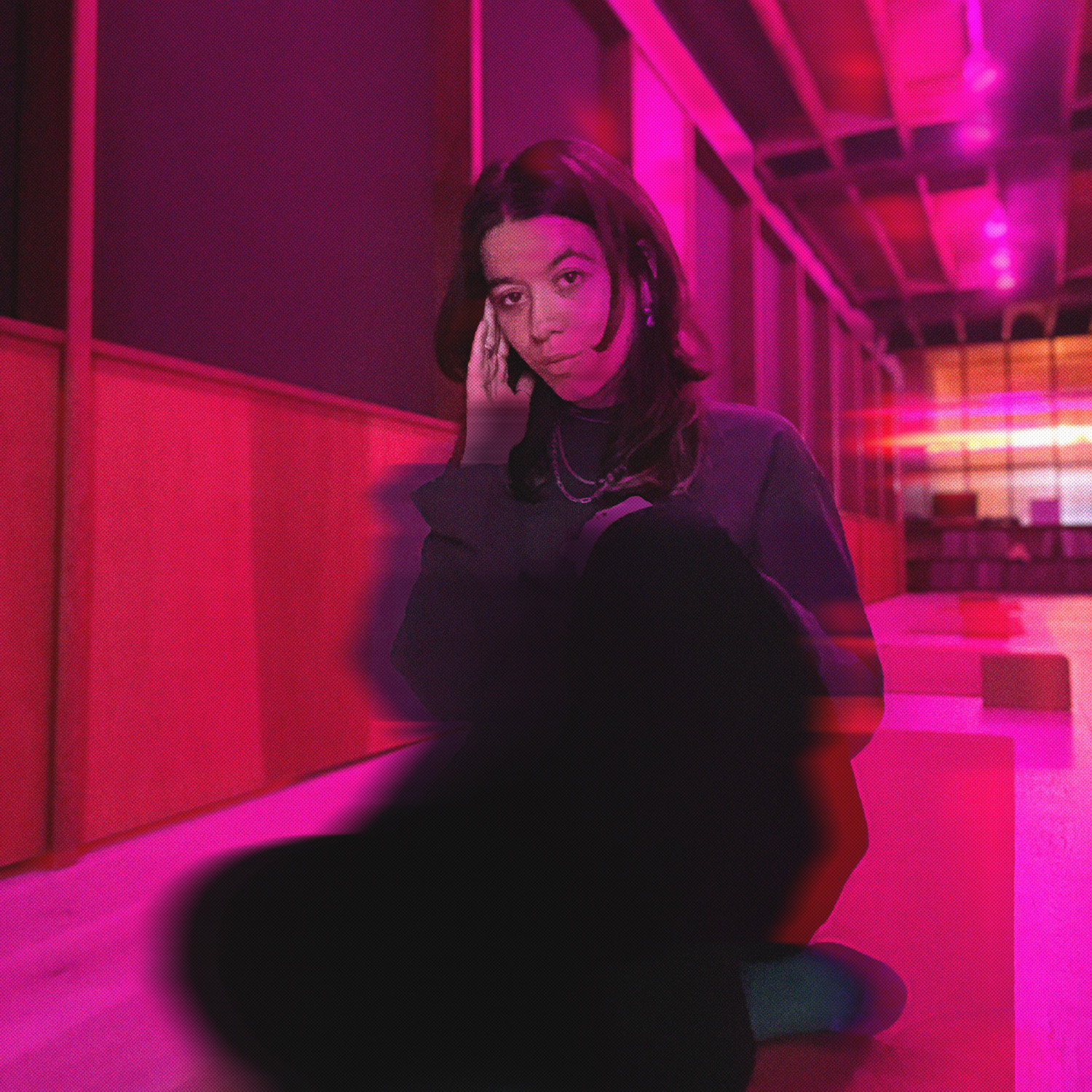 Gaussian Blur | rev lon