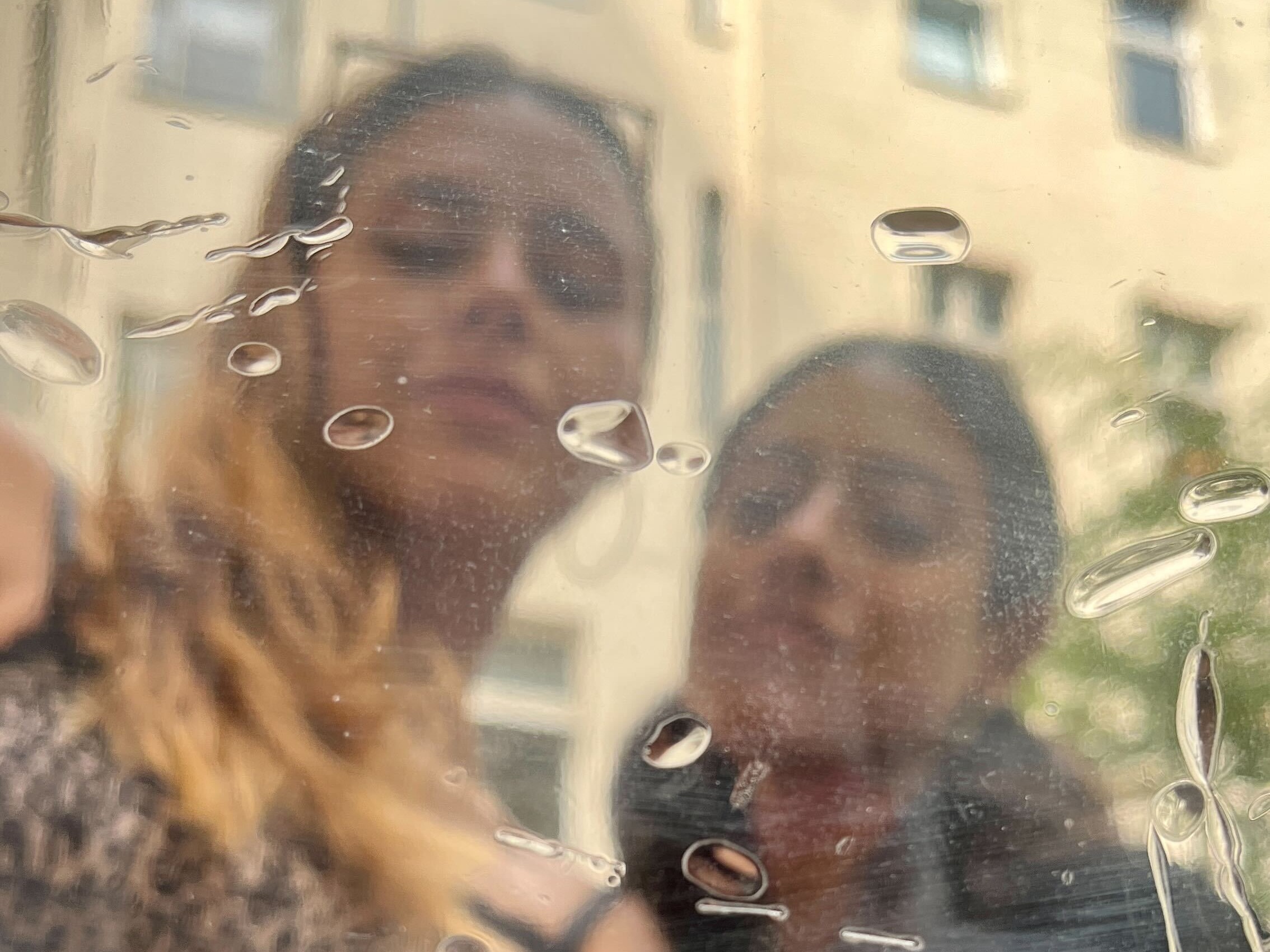 las d-ibas | gugol maps & Laura Vargas