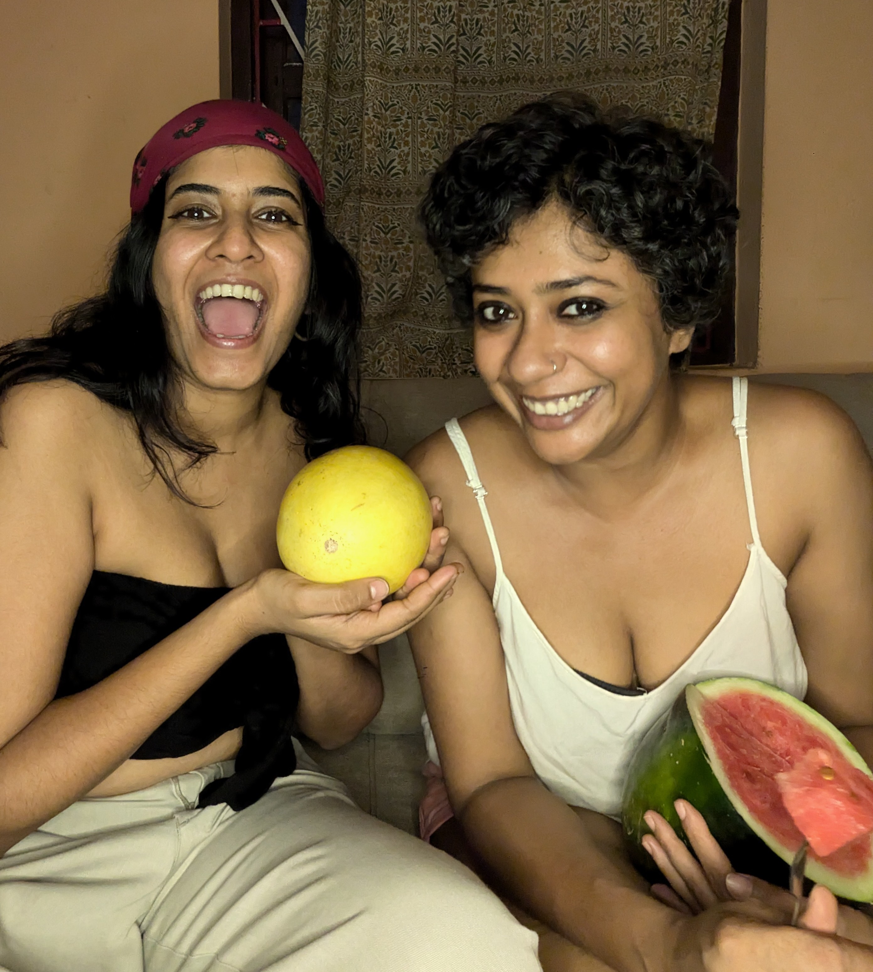 Messages | Naari & Tame B1xh