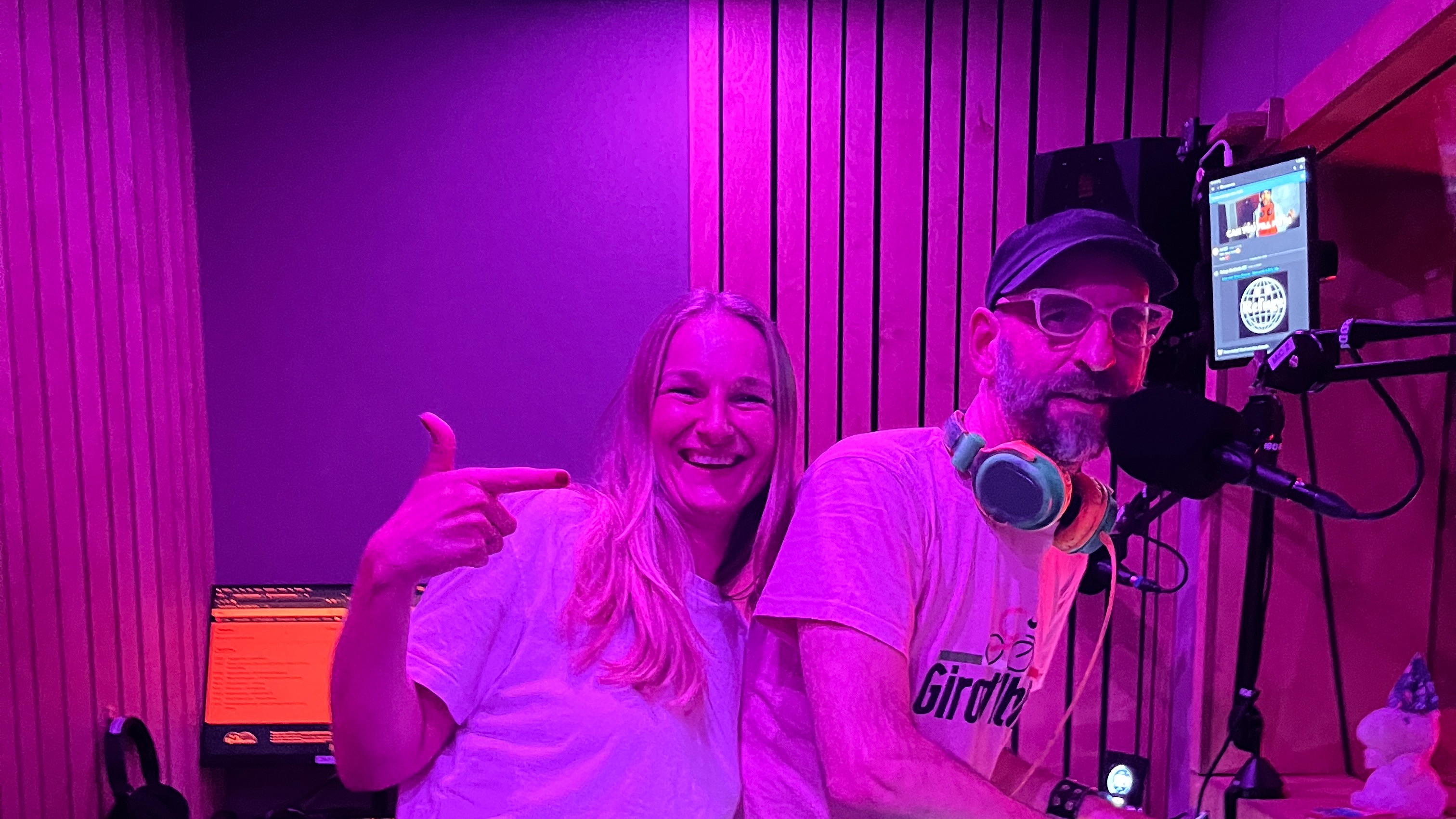 Disco Bizarre | Billy Idle & Shimanski 