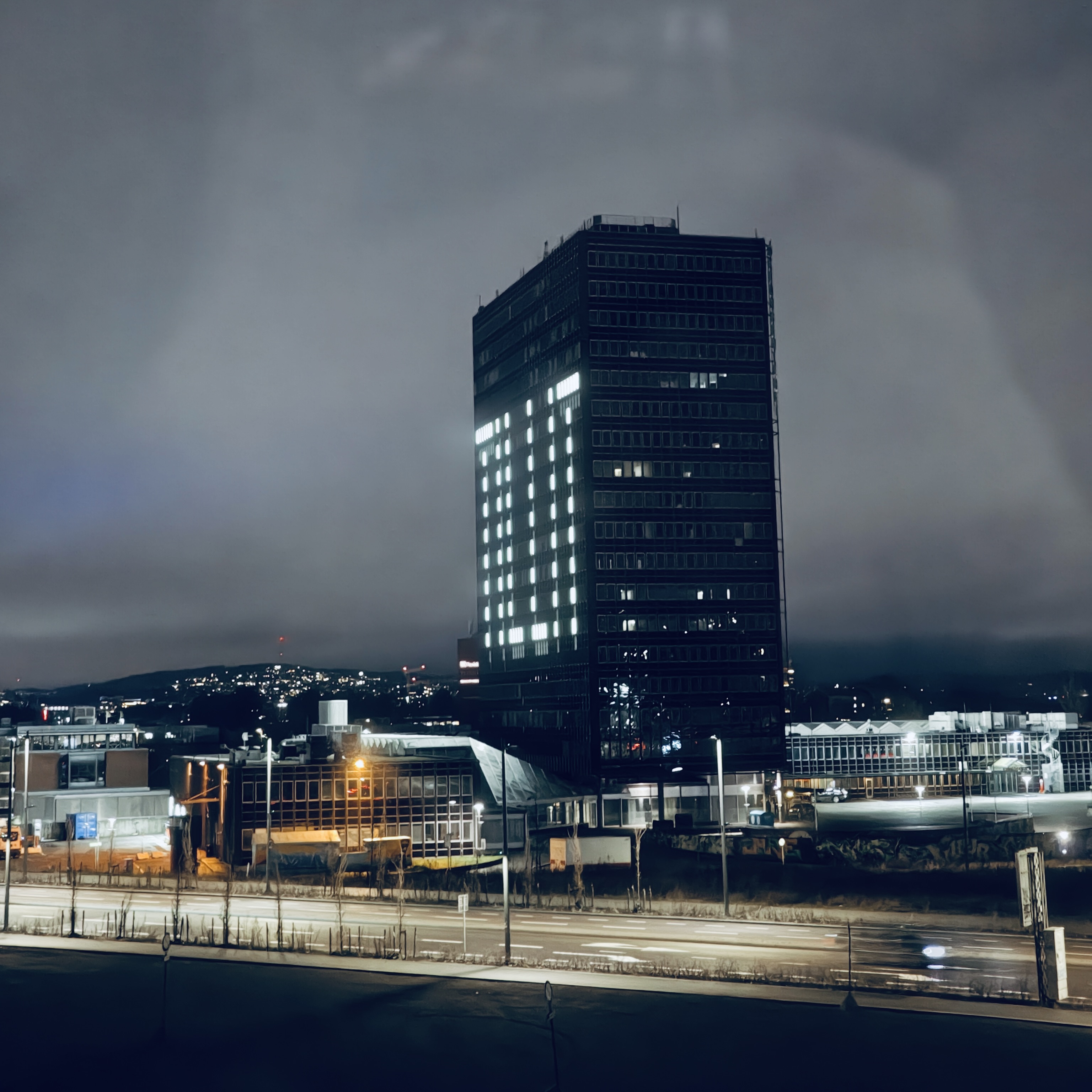 Residency | Double Dancer