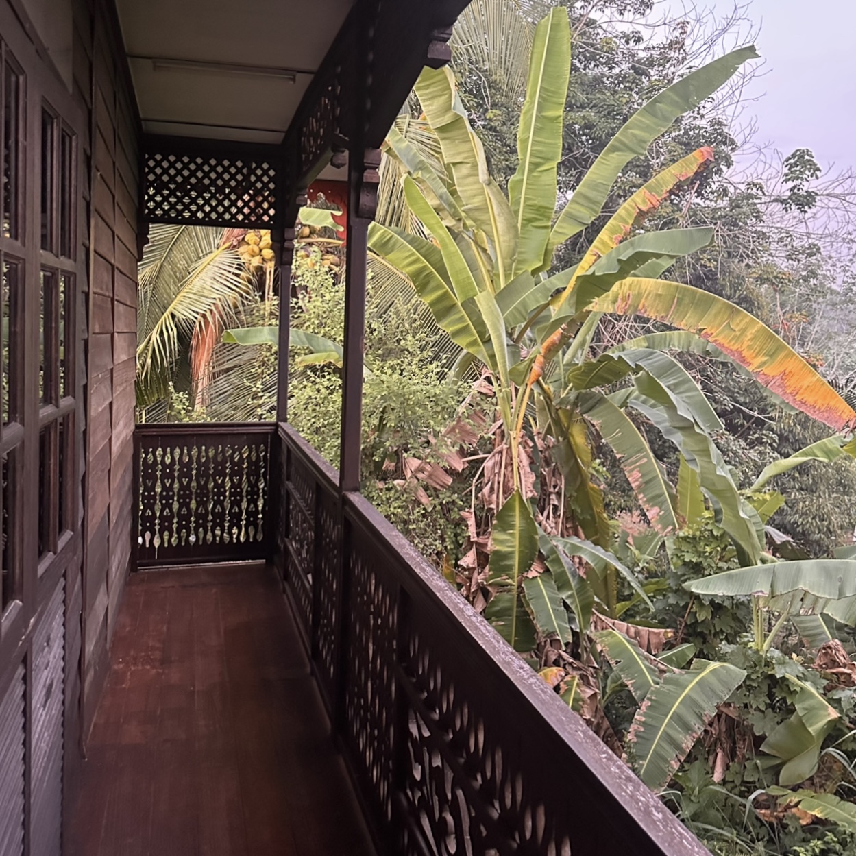 Rumah Radio | naima.world