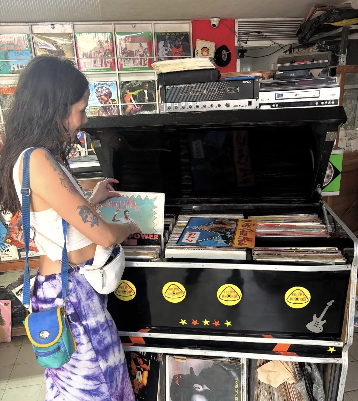 Music Shrine | Amuleto Manuela & Ramo