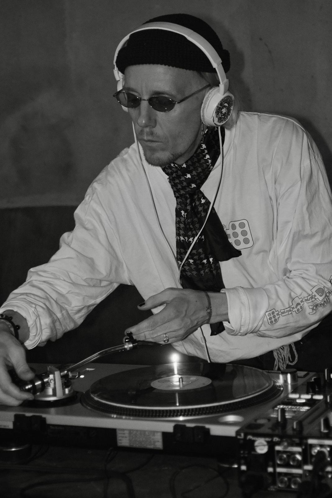 Tribqu Takeover | Ziggy Zeitgeist