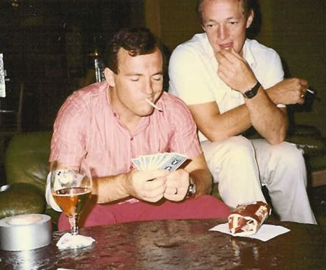 Falling Dogs | Neckbone