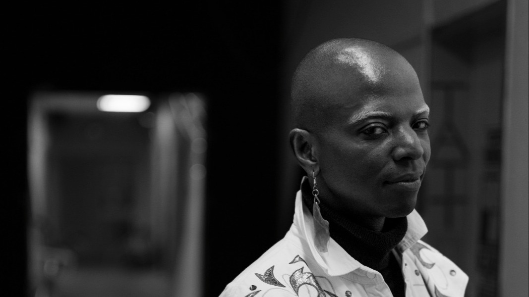 Naked Reviews | Ncube