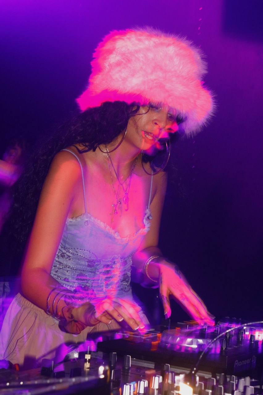 desde la sombra  | Fuega