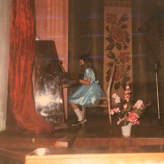 moe. invites: Family & Friends | Olenka