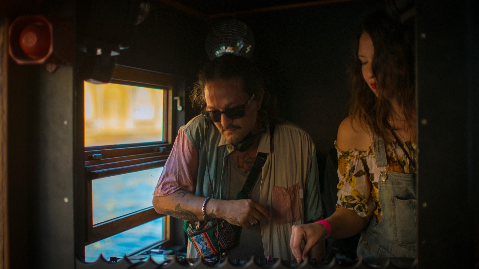 Crisp sessions | DJ Werd & Monibi