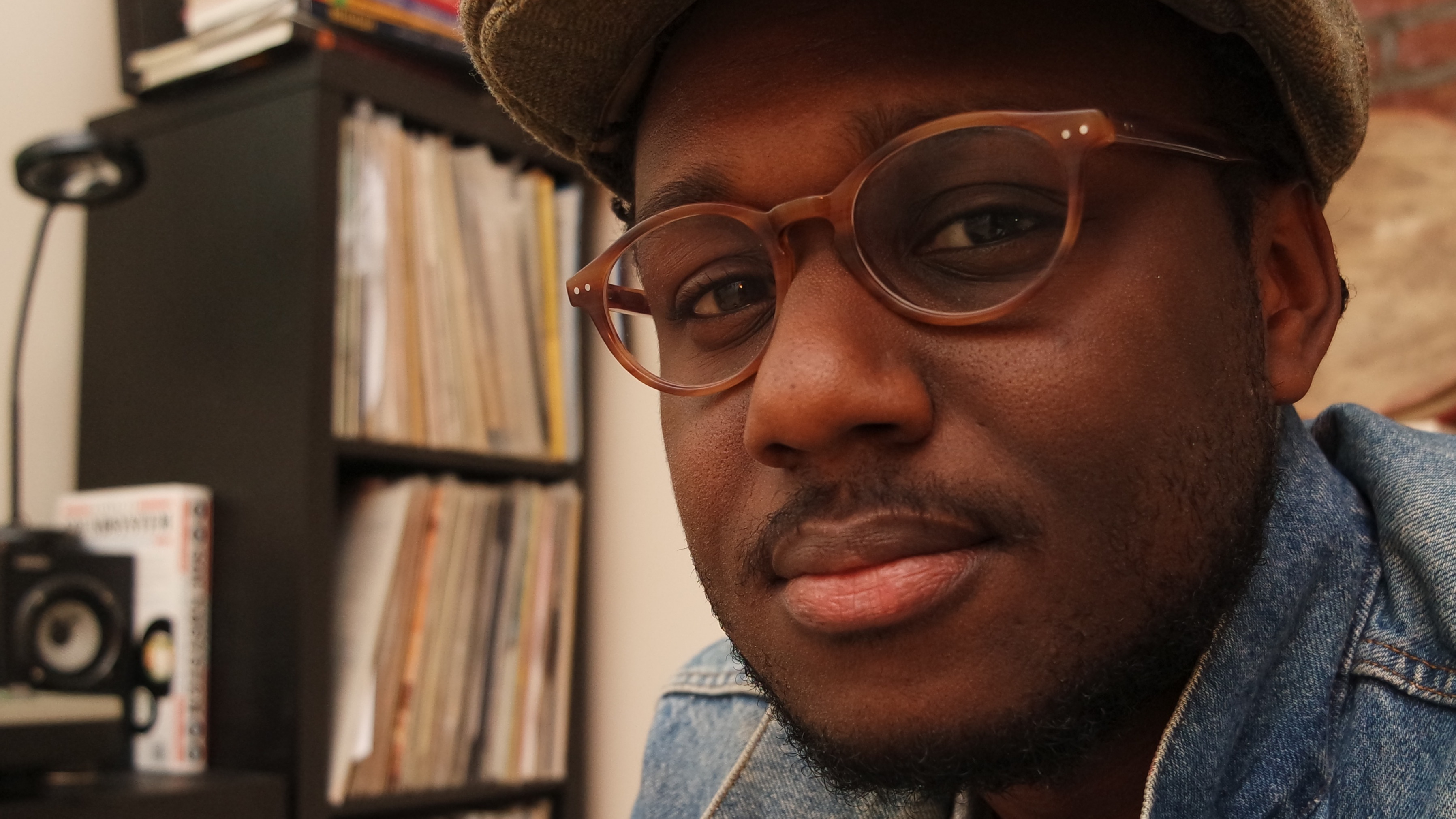 Around The House | Selecta K7