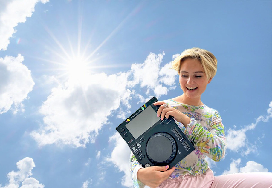 Fast Castle Transmissions