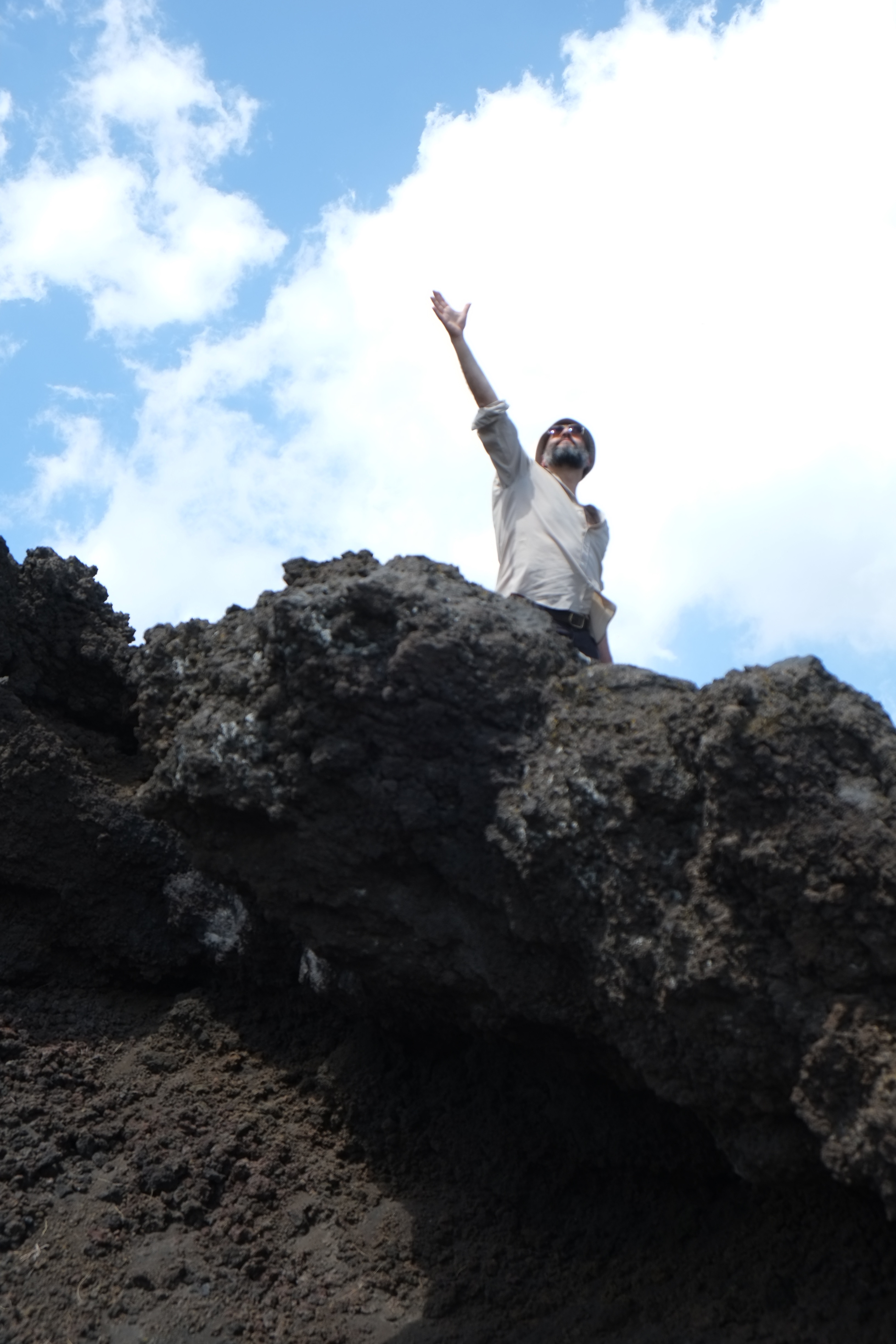 The Busted Bongo | D. Strauss