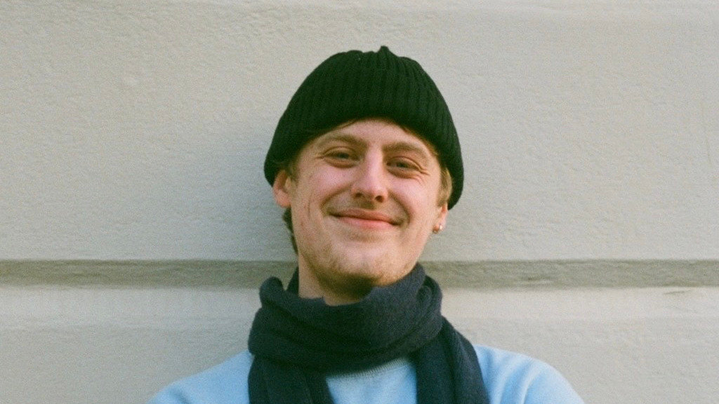 Small Talk  | Sunni D