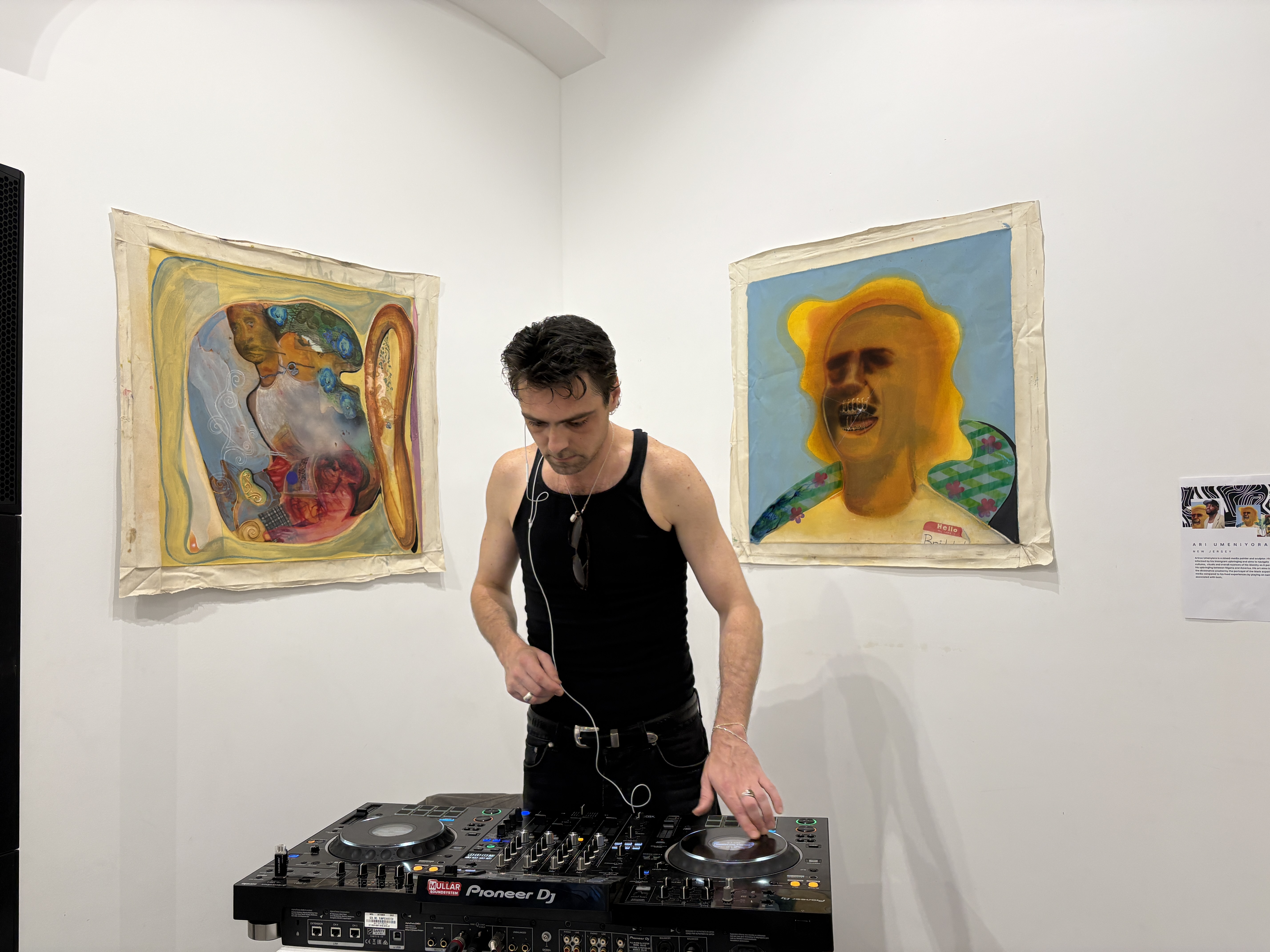 T11 x Paris Fashion Week | Psylo