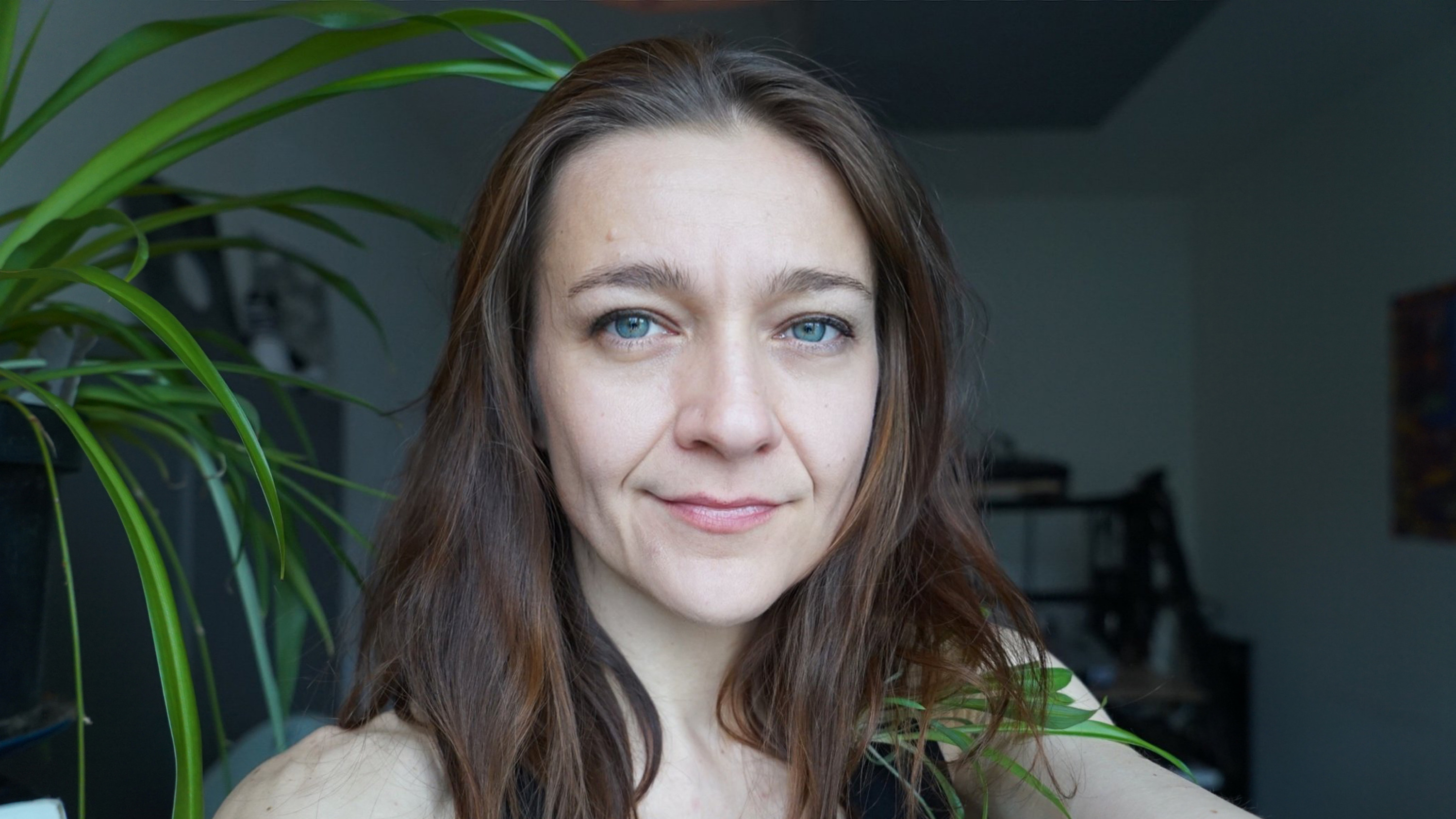 female:pressure | Akkamiau