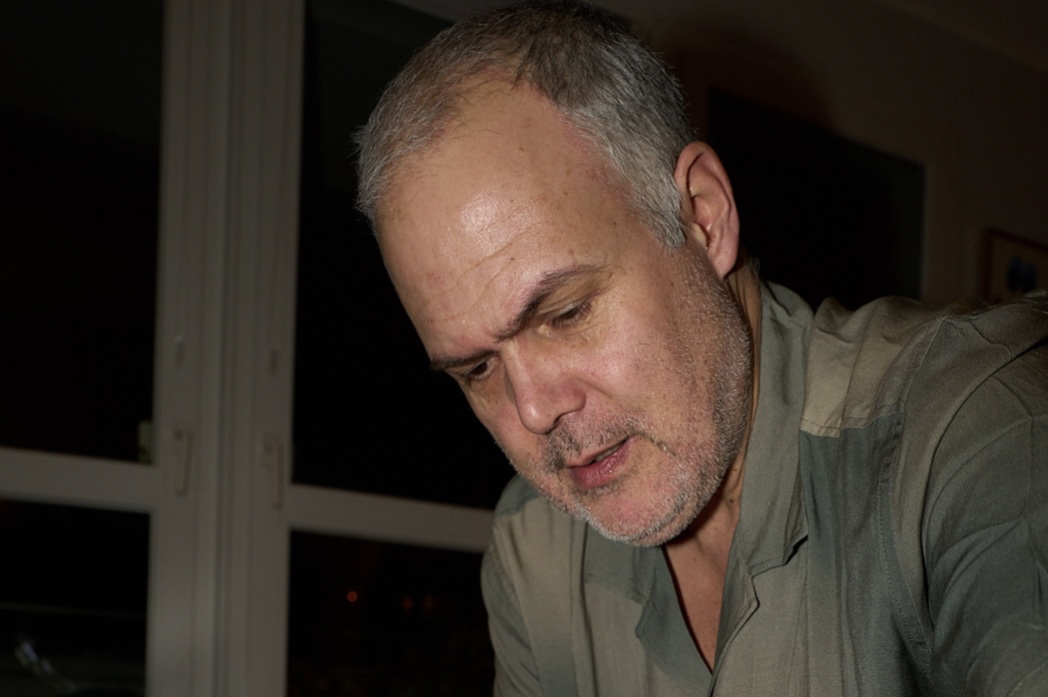 The Little Finger Show | Nick Höppner