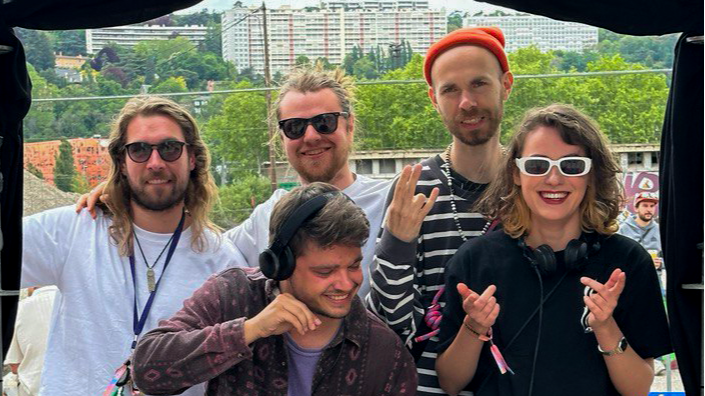 Bass Resistance on Tour | limbic.sis, Habitat Shaking & Dasha Atom