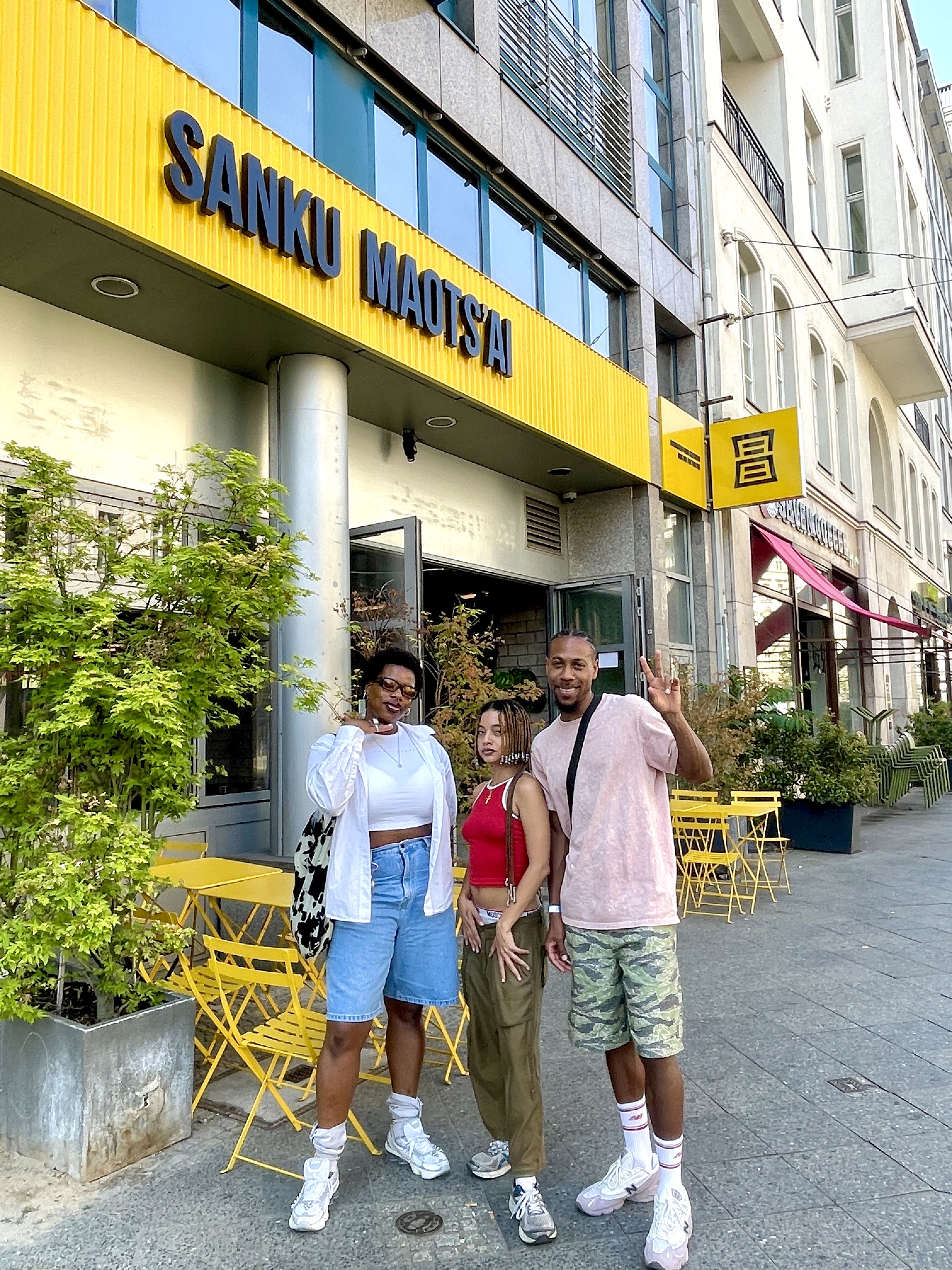 The ọ́kụ́ show | Juba, Obeka & Kontronatura