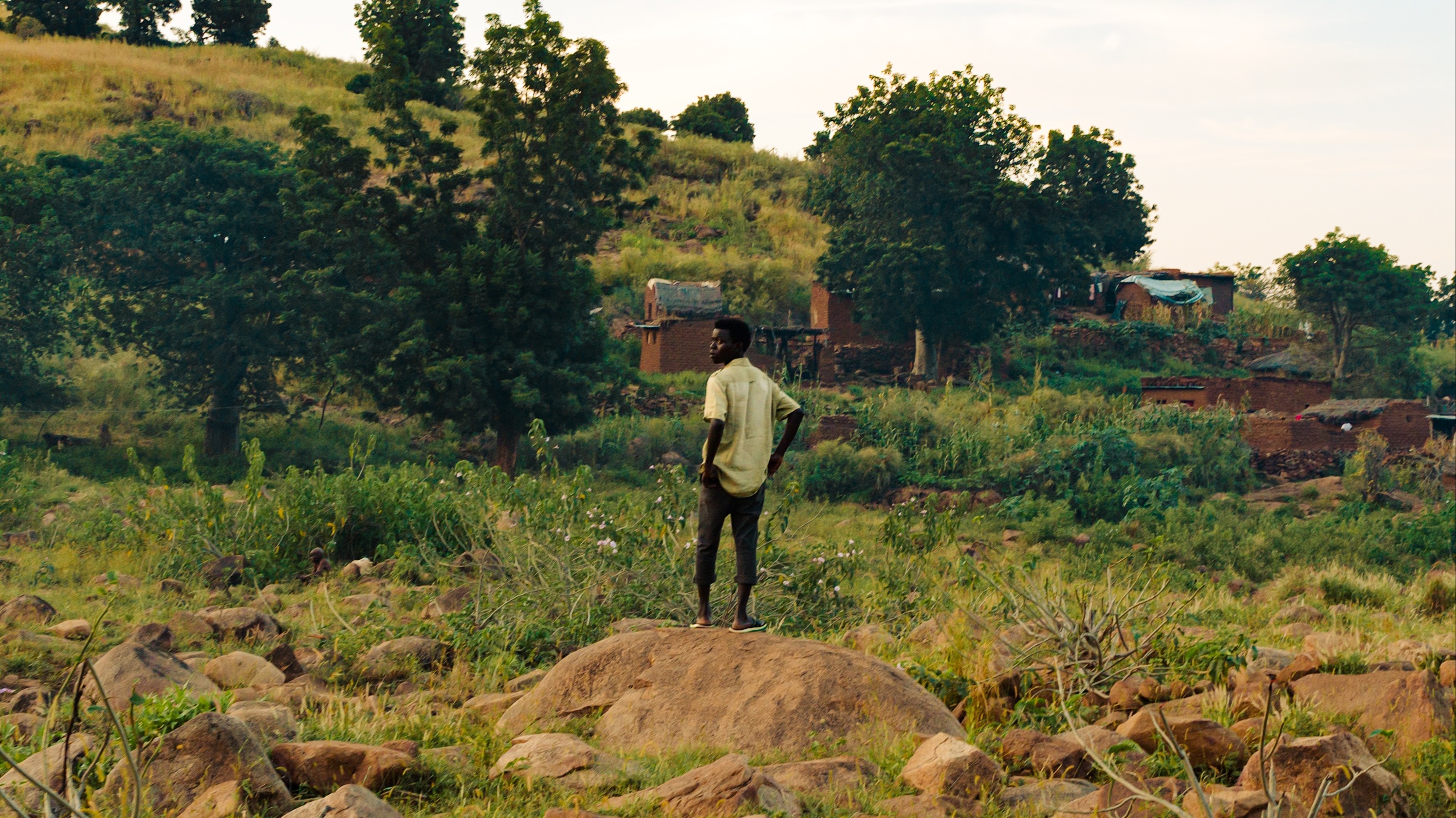 COSMOS @ 7sn XOB | Hassan Kamil