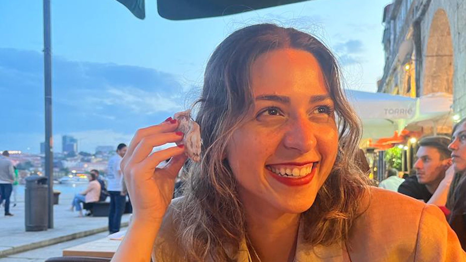 Kitchen Sink | Corina Benshimol