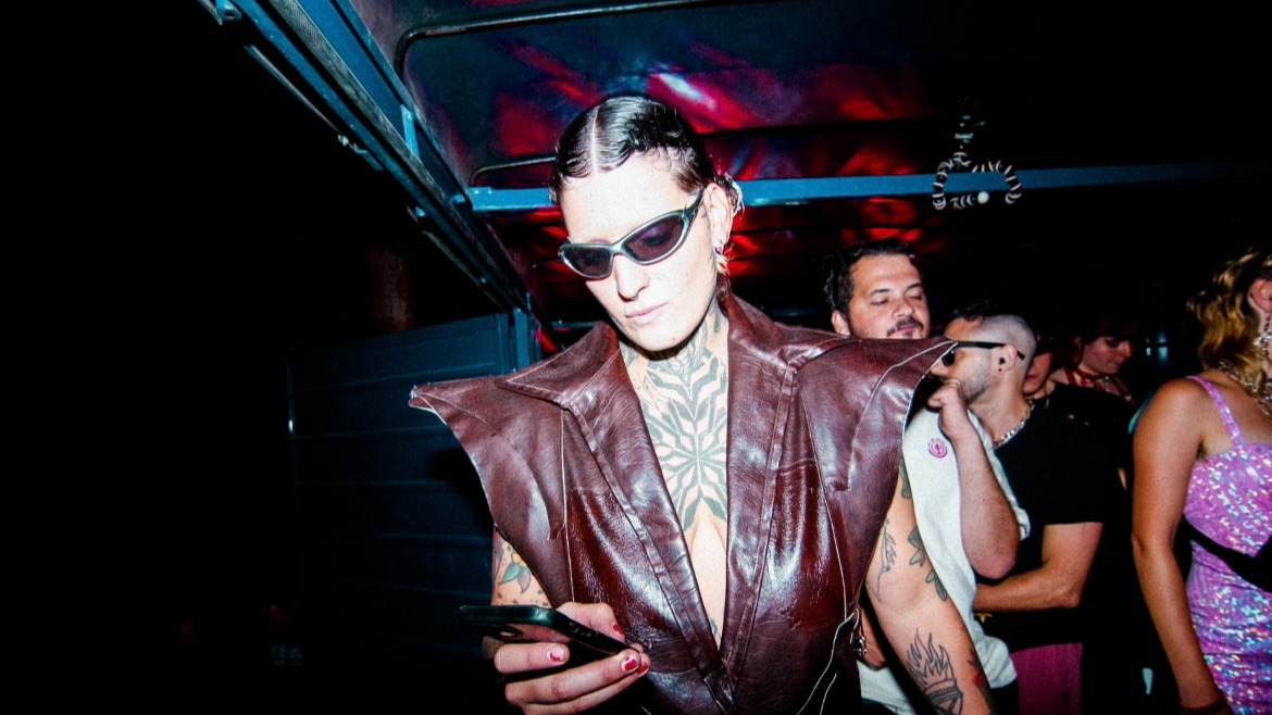 999 / N4IN9N4IN | Valentina Spirito