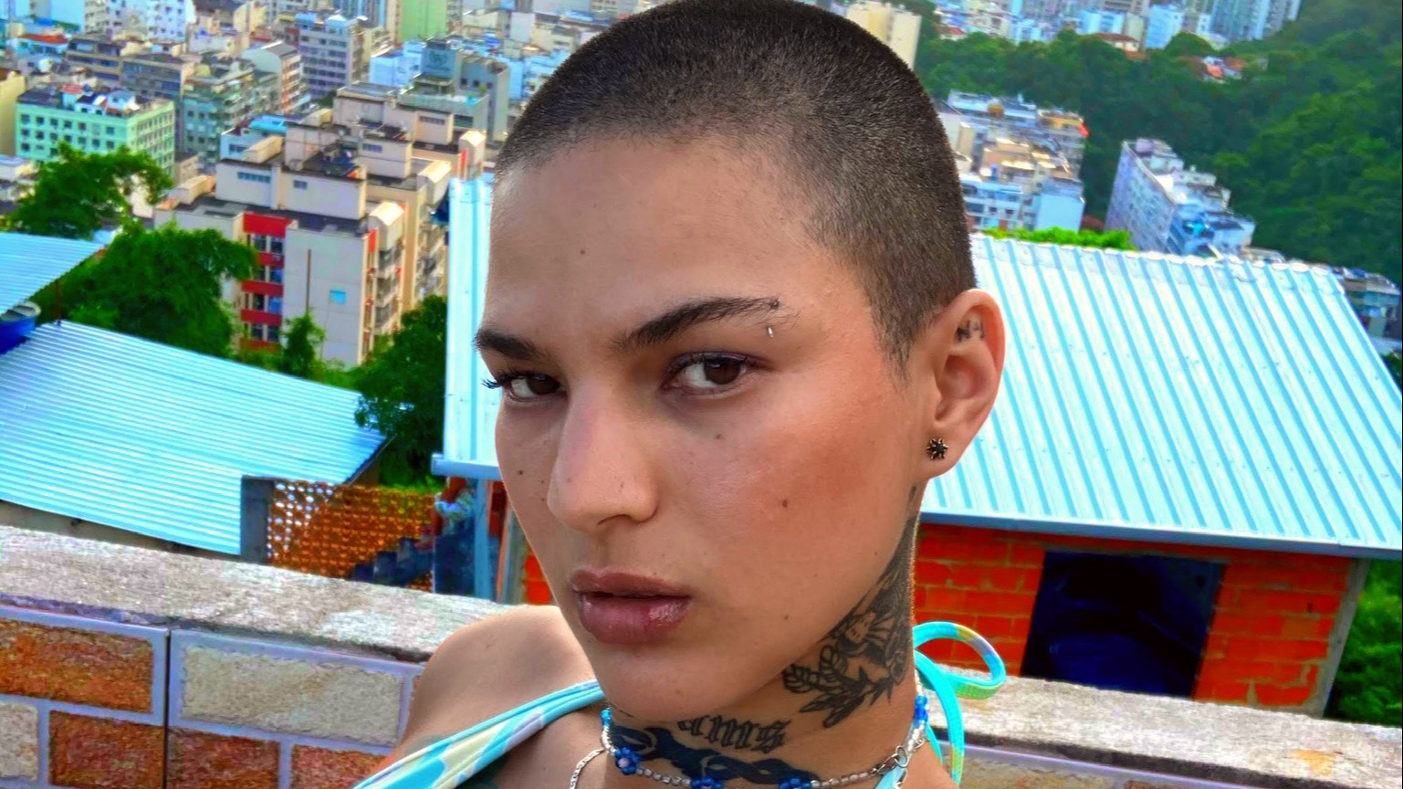 Inna Di Baile | Apropriadamente