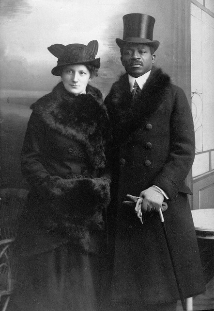 1910- 1960 | Joliba Skandallos