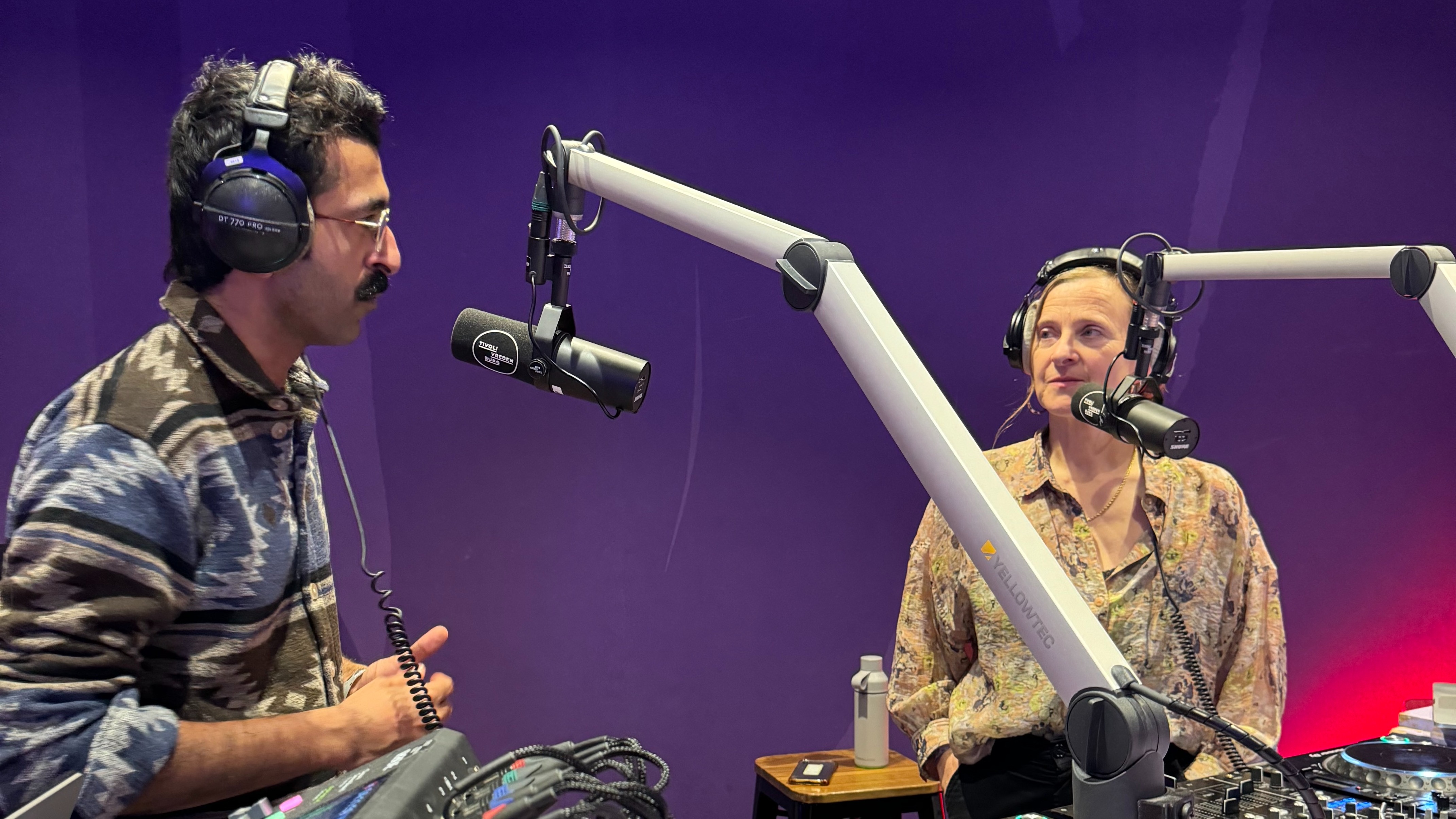 Le Guess Who? | COSMOS & Daniyal Honiunhoni