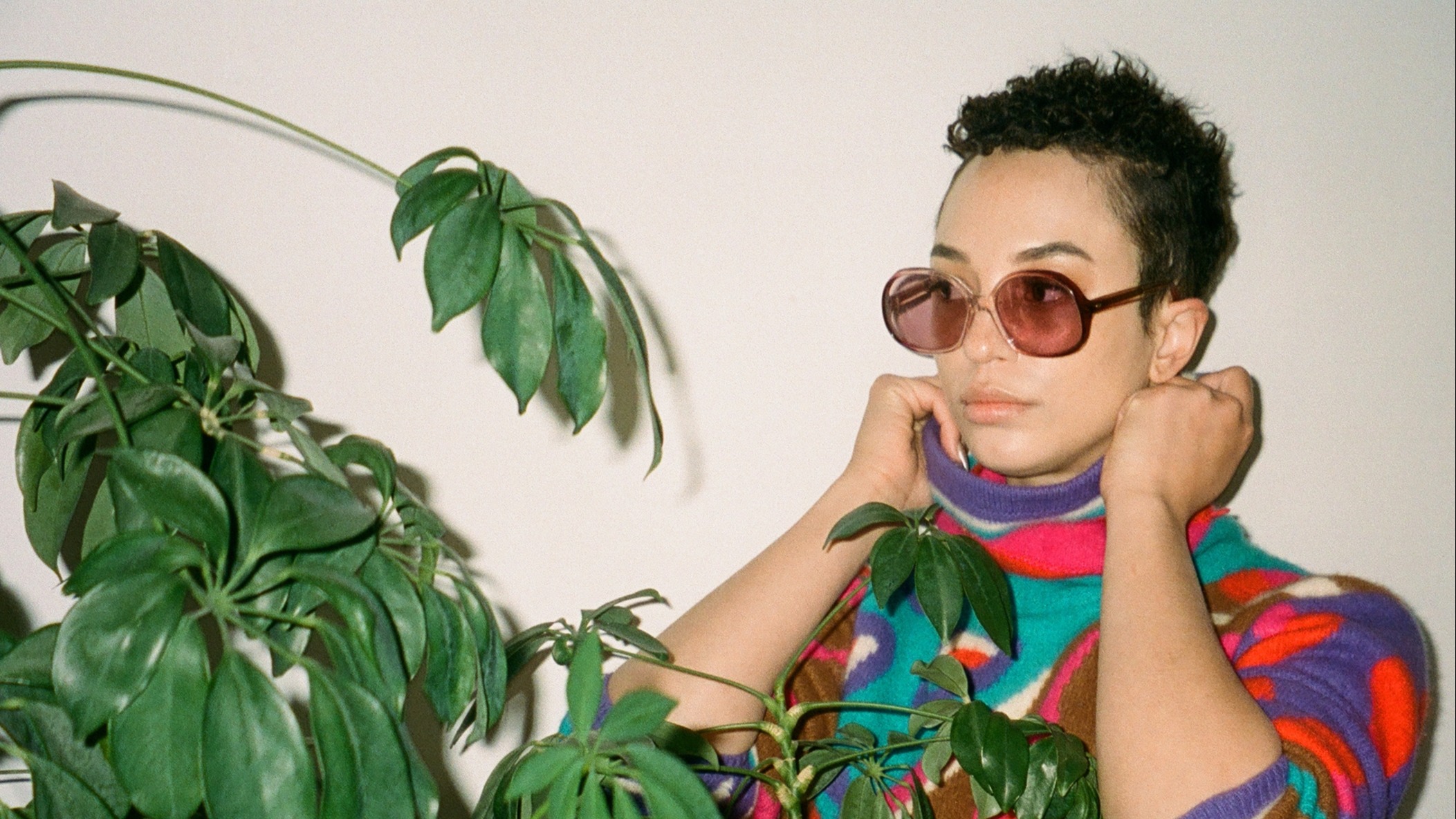 Room 4 Resistance | BEIGE