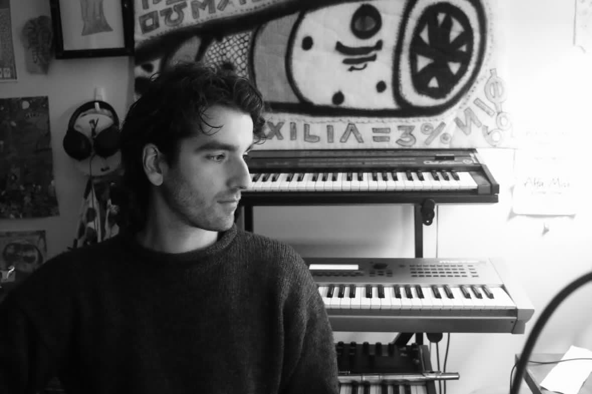 A Dive In | Dhanesh Jayaselan & Nikodimos