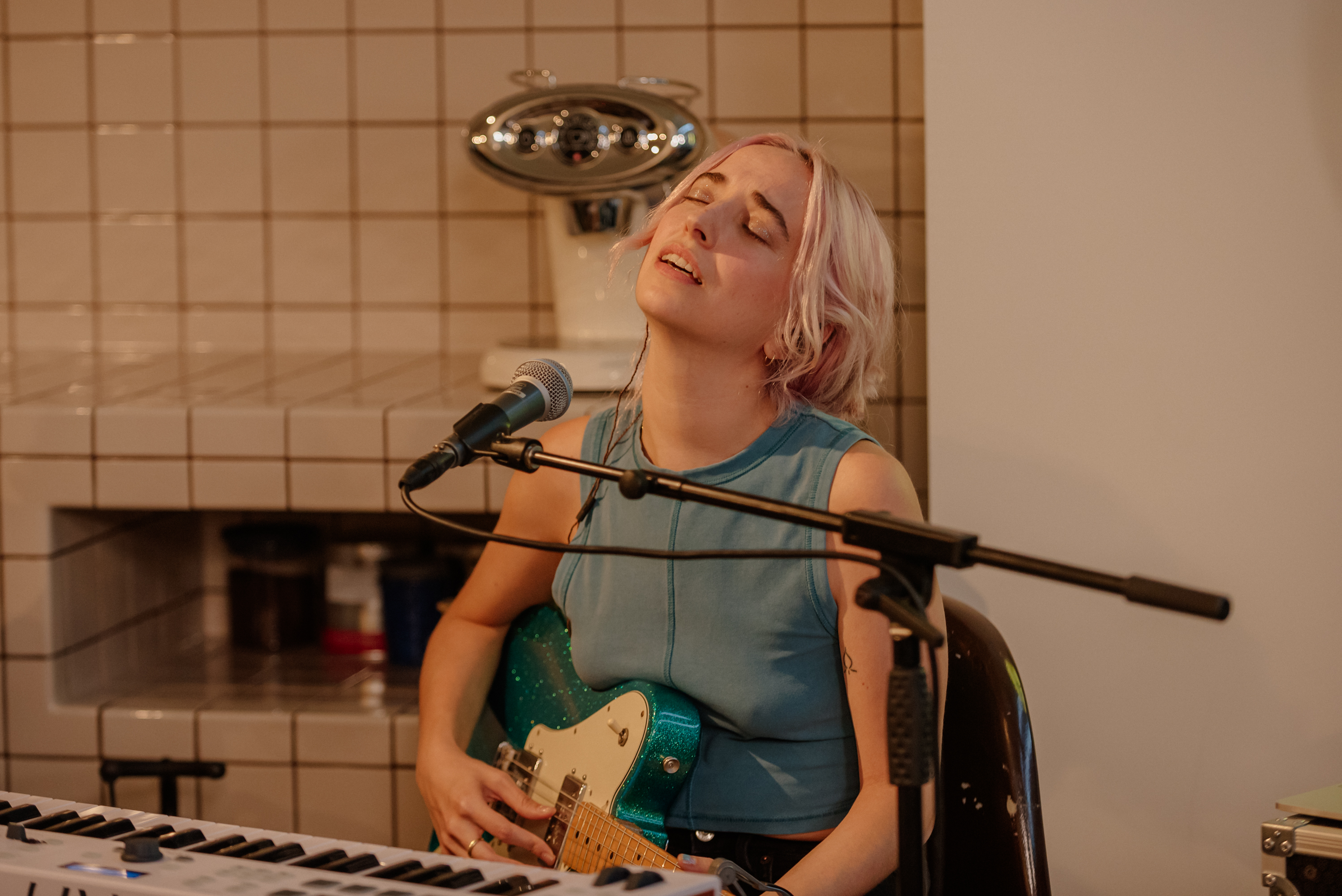 Creative Auslaender  | İdil Şerifoğlu & PEK