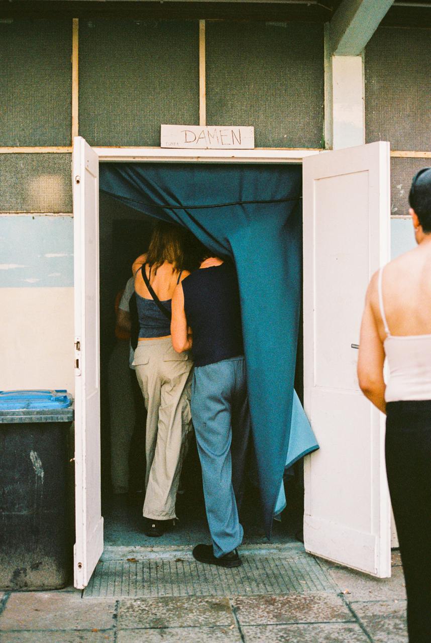 The Aquarium V.A | Fandango