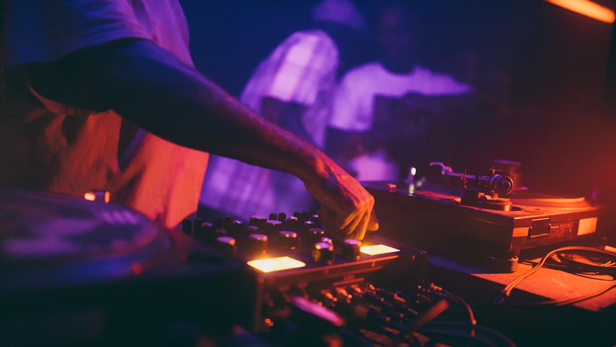 Family Reunion: 20 Years of J.A.W