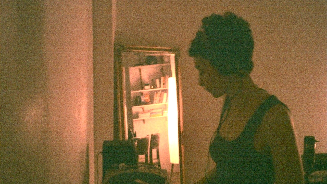 Delicate Turns | Aalia