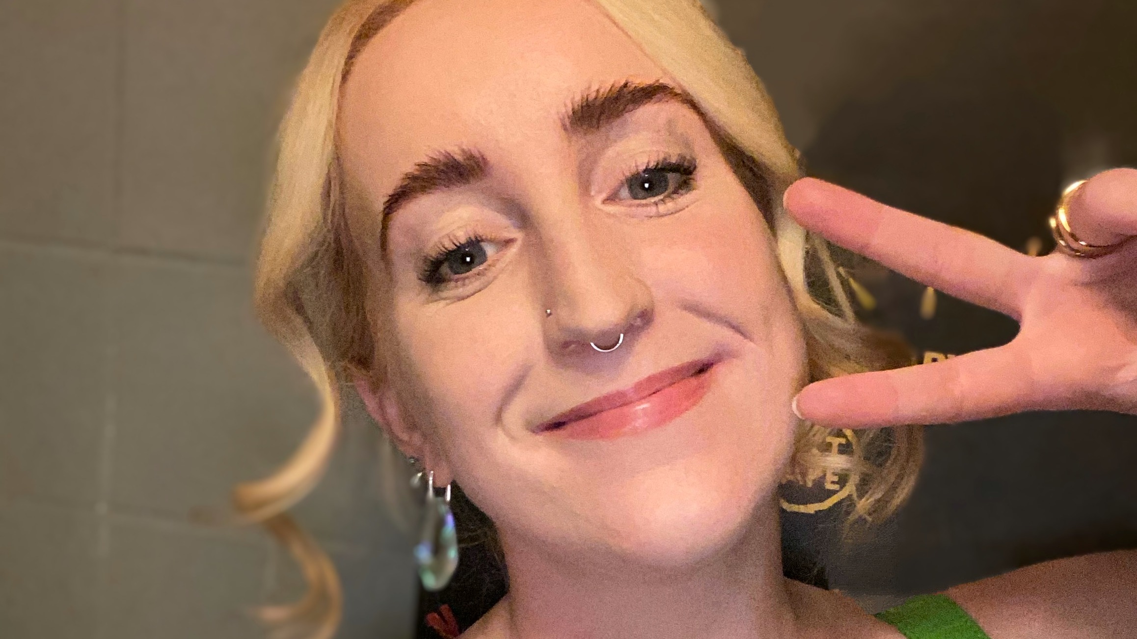 synthy 80s power hour | hi.fí