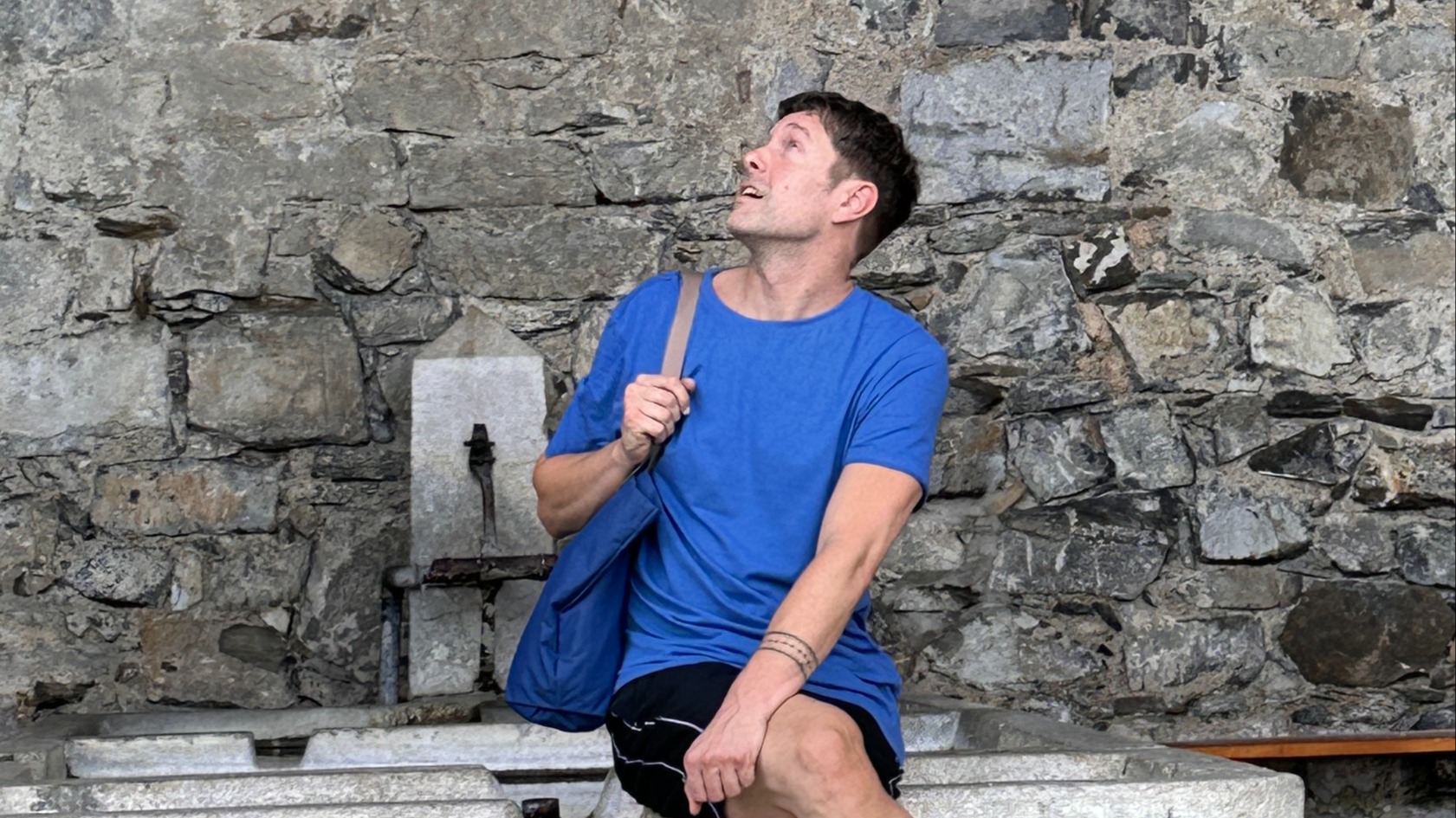 Cosy Crates Takeover | Chimp Hardy