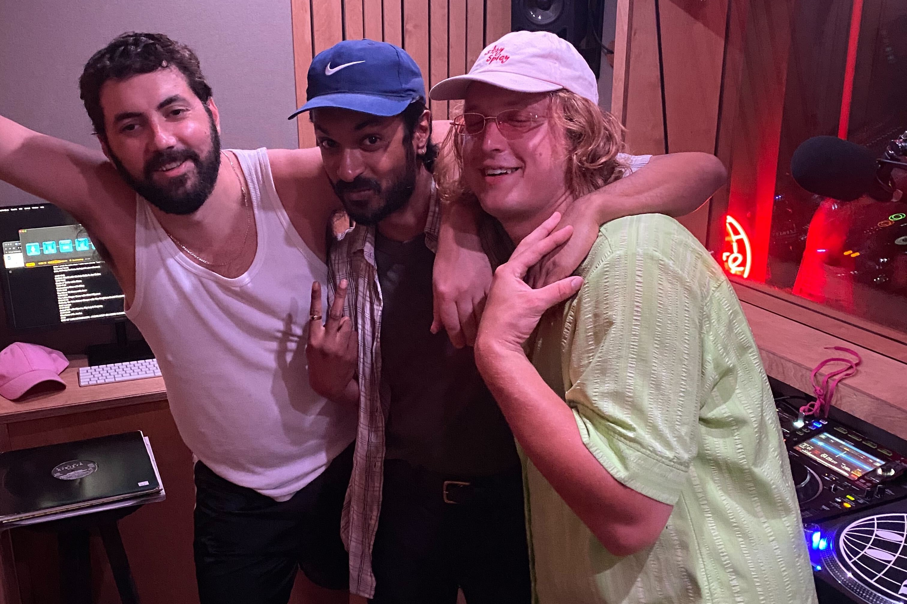 Astral VIP | Nipuna, Big Leg & Dugong