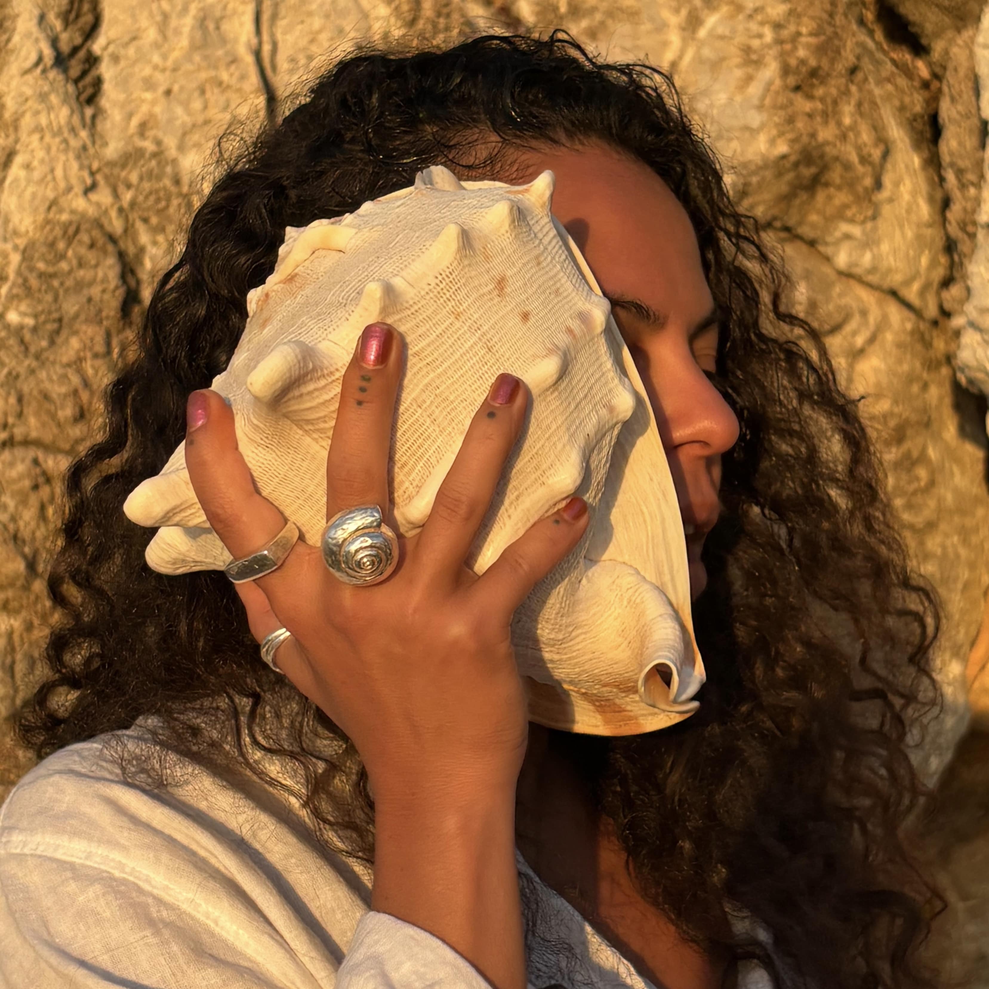 Vibe Operator | Venus Exotica