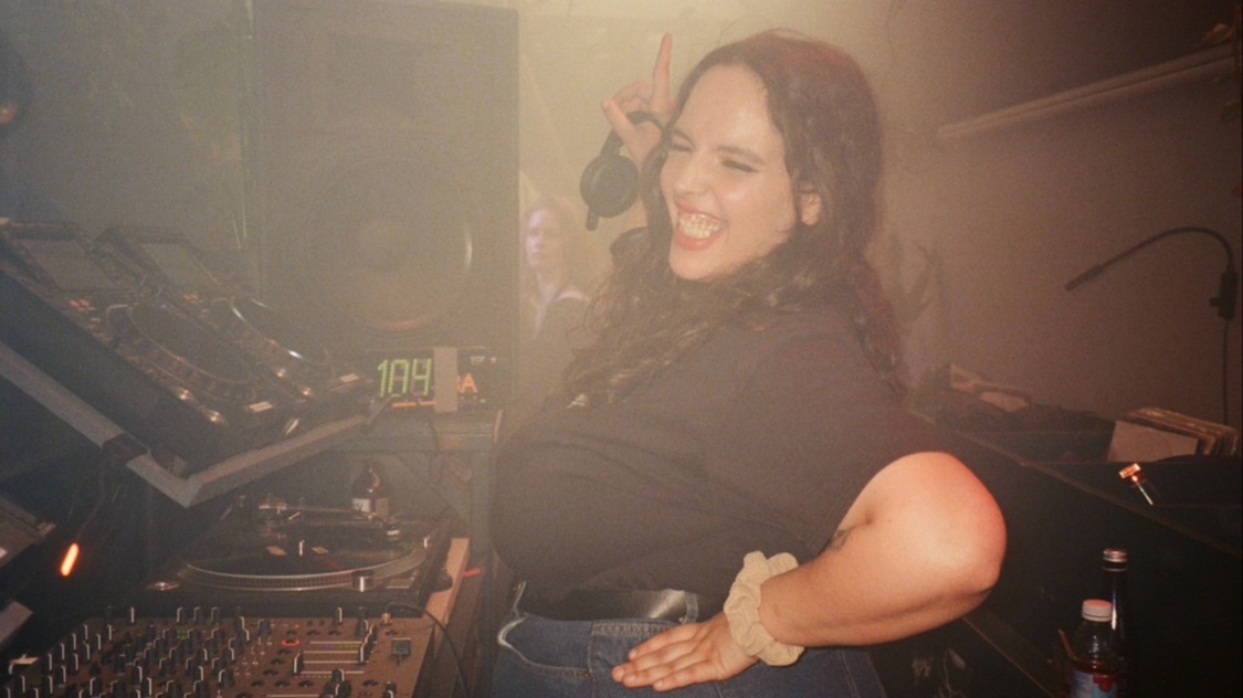 The Breakfast Show | Stella Zekri