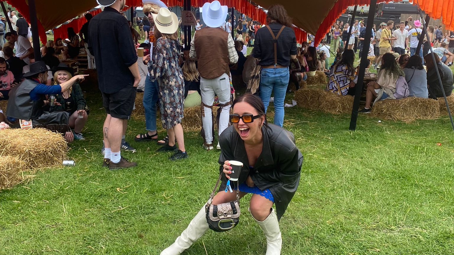 Untitled 909 | basic chanel 