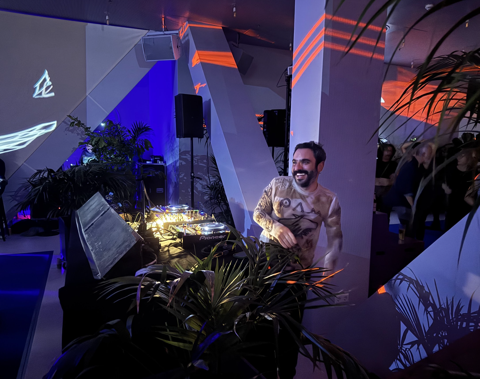 Le Guess Who? 2025 | Ari Kozanoğlu