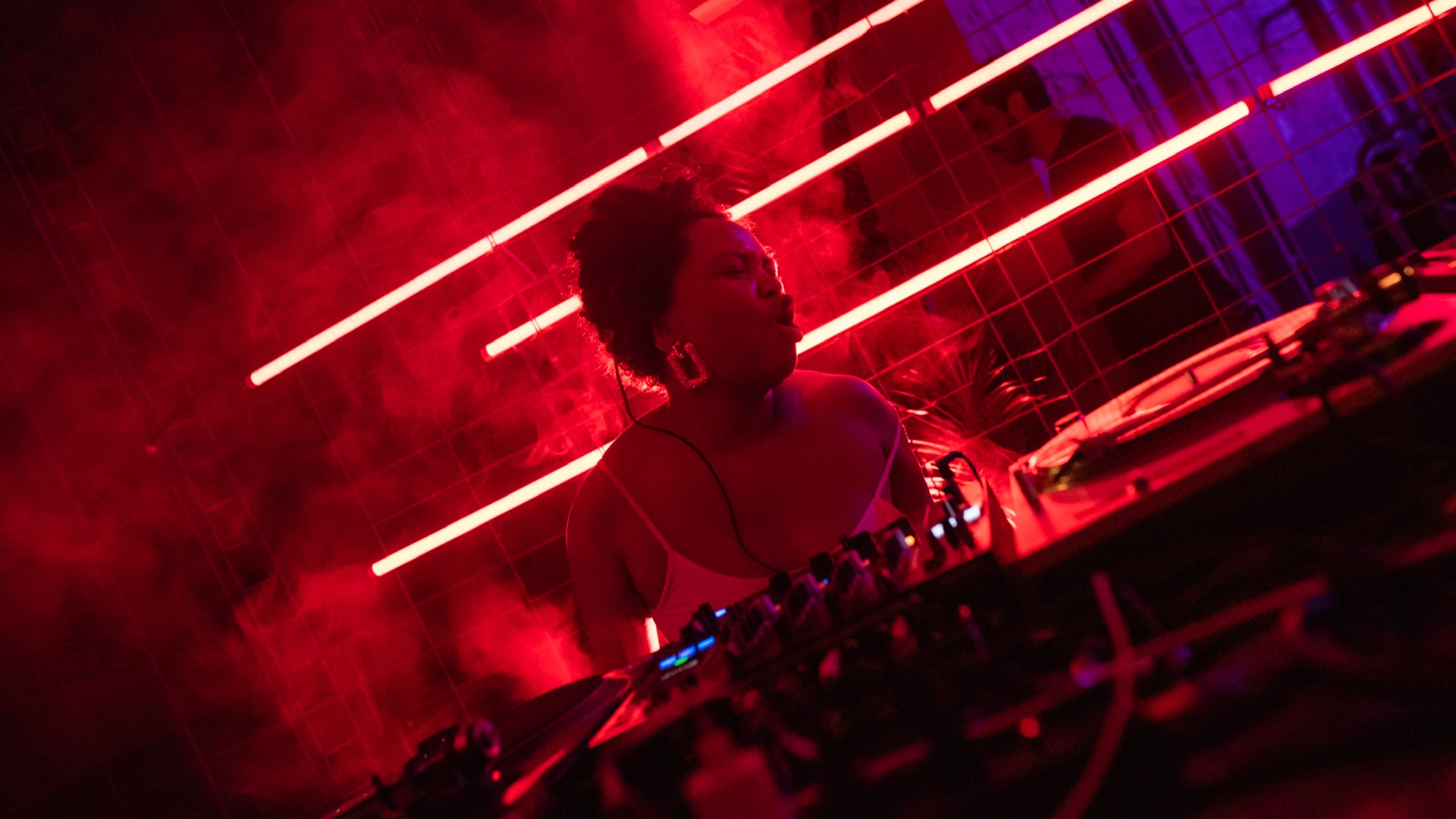 Mari Boaventura | female:pressure