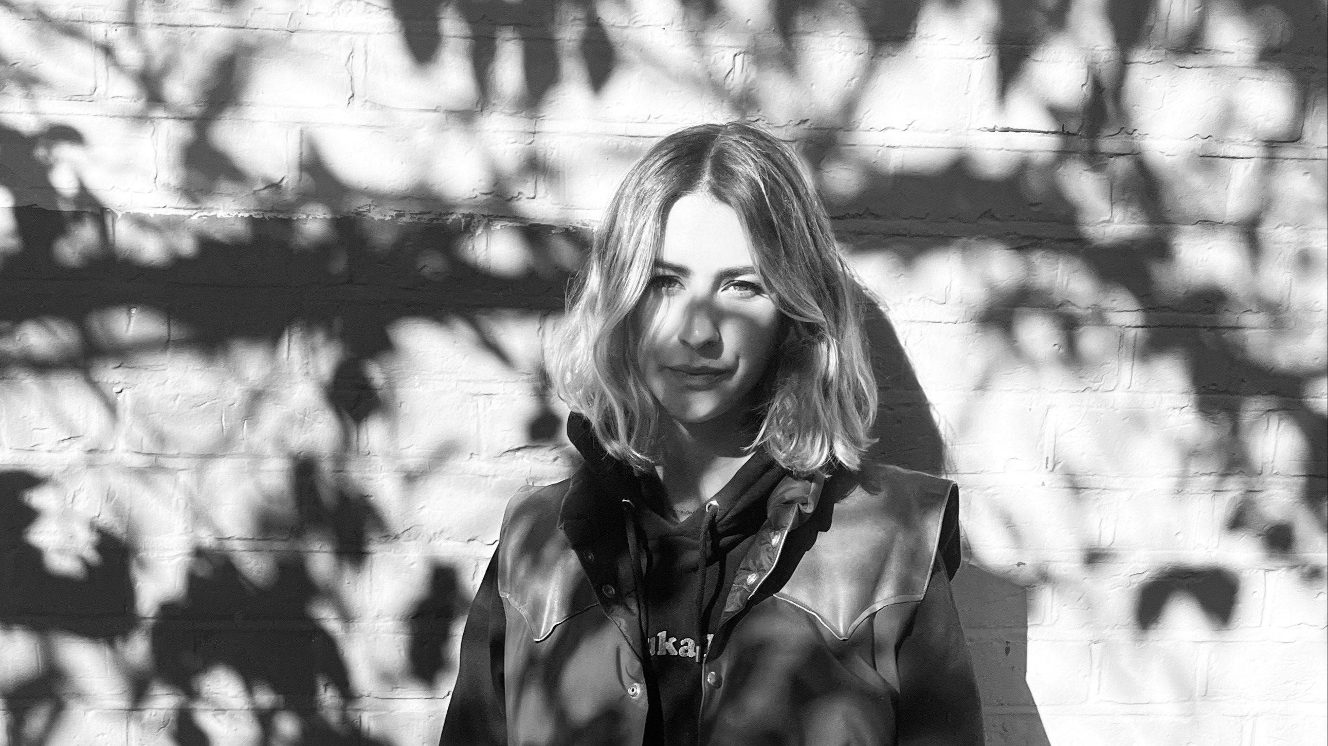 Tea Break | Gaby D'Annunzio